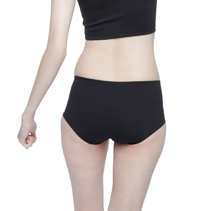 Wacoal FREEDOMเสื้อกล้ามกระชับอก Free cut แบบครึ่งตัว (เสื้อและกางเกงใน) รุ่น WX1509+WX2604 สีดำ (BL)