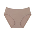 Wacoal Innovation Collagen Fabric Half Panty (M-6XL) กางเกงในรูปแบบครึ่งตัว รุ่น WU5K00 (H) สีโอวัลติน (OT)