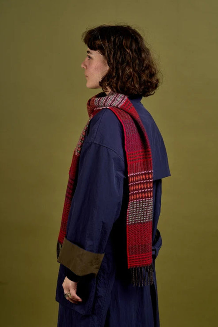 Walton Lambswool Scarf | Wallace Sewell Ltd.