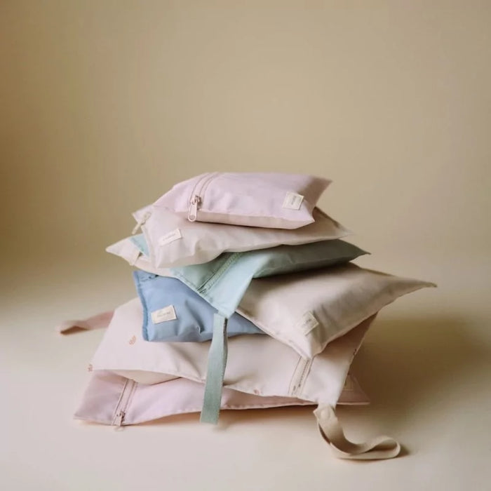 WATER RESISTANT WET BAGS - Roman Green